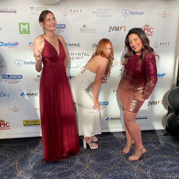 Fashion NOVA Wynn Sequin Dress Burgundy/combo rose gold ombré Size L - Picture 10 of 10